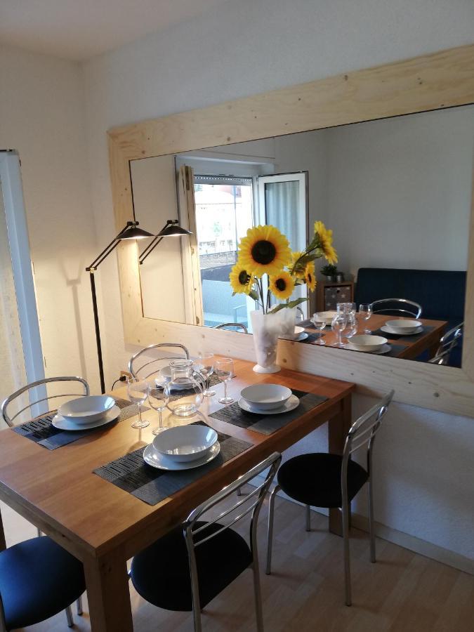Sun Apartment Torbole Sul Garda Bagian luar foto